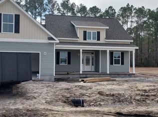 110 Rolling Water Ln, Swansboro, NC 28584