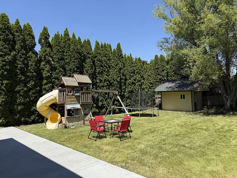 154 Newhaven Ct #ID1574047P — Photo 27