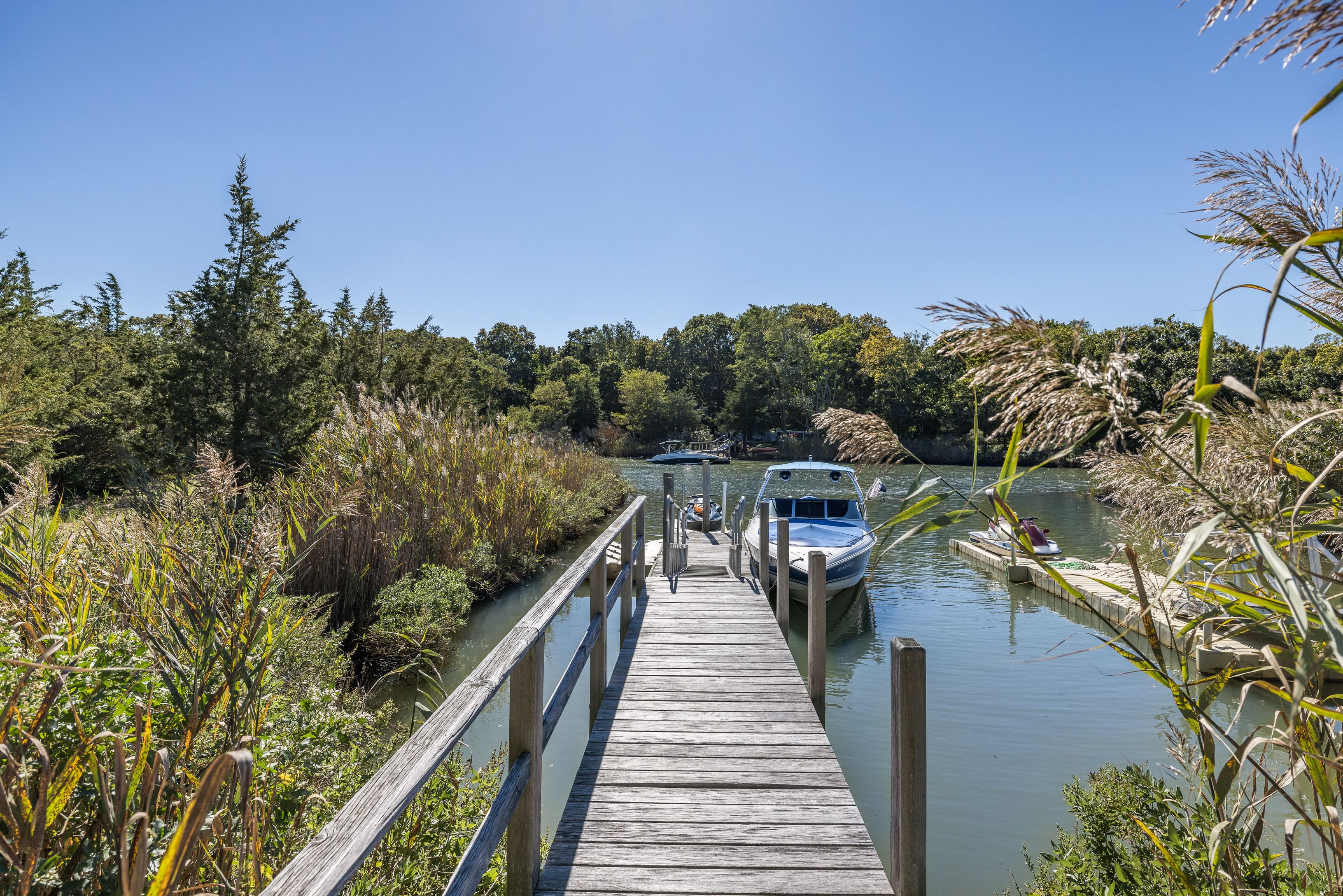 29 Morris Cove Ln, Sag Harbor, NY 11963 Out East