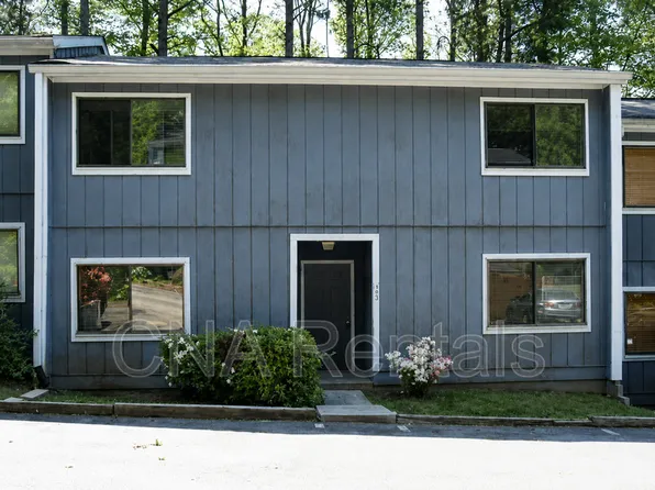 949 Pine Oak Trl, Austell, GA 30168