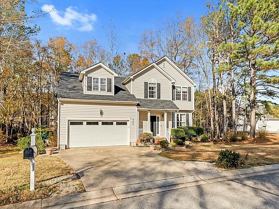 2nd image of 900 Creek Haven Dr