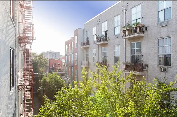 Rented by Compass | media 9