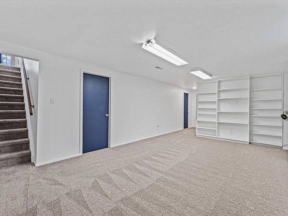 4th image of 3471 W Patterson Pl