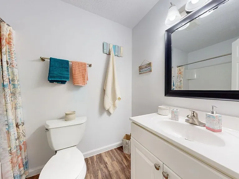 Teal Run Apartments — Photo 16
