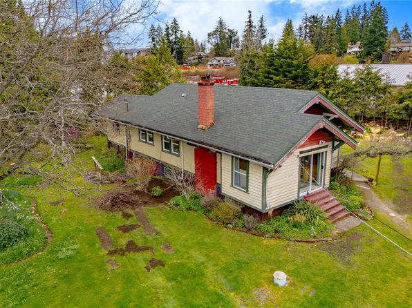 4151 Jingle Pot Rd, Nanaimo, BC V9T 5P7