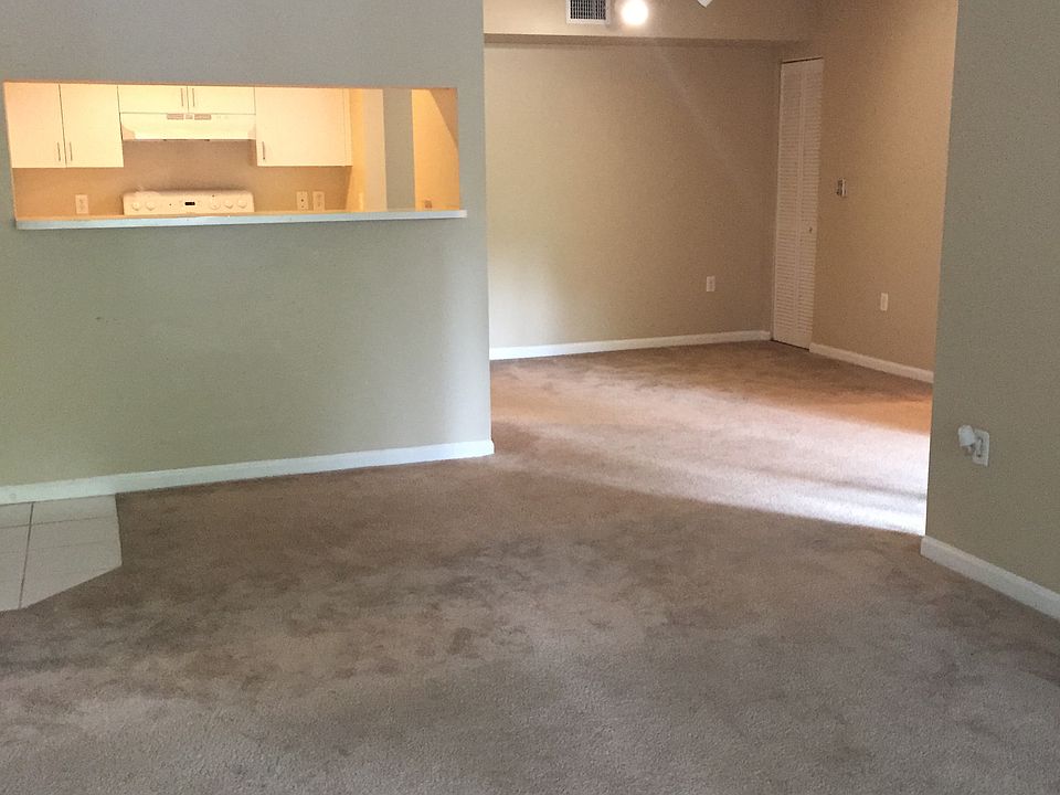 1st image of 4844 N State Road 7 #2105