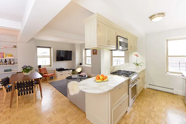 Sold by Zelda R Josephs, LREB | media 19