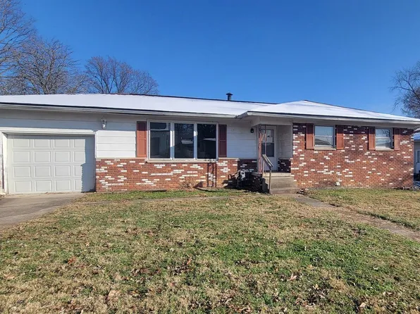 408 NE 18th St, Washington, IN 47501