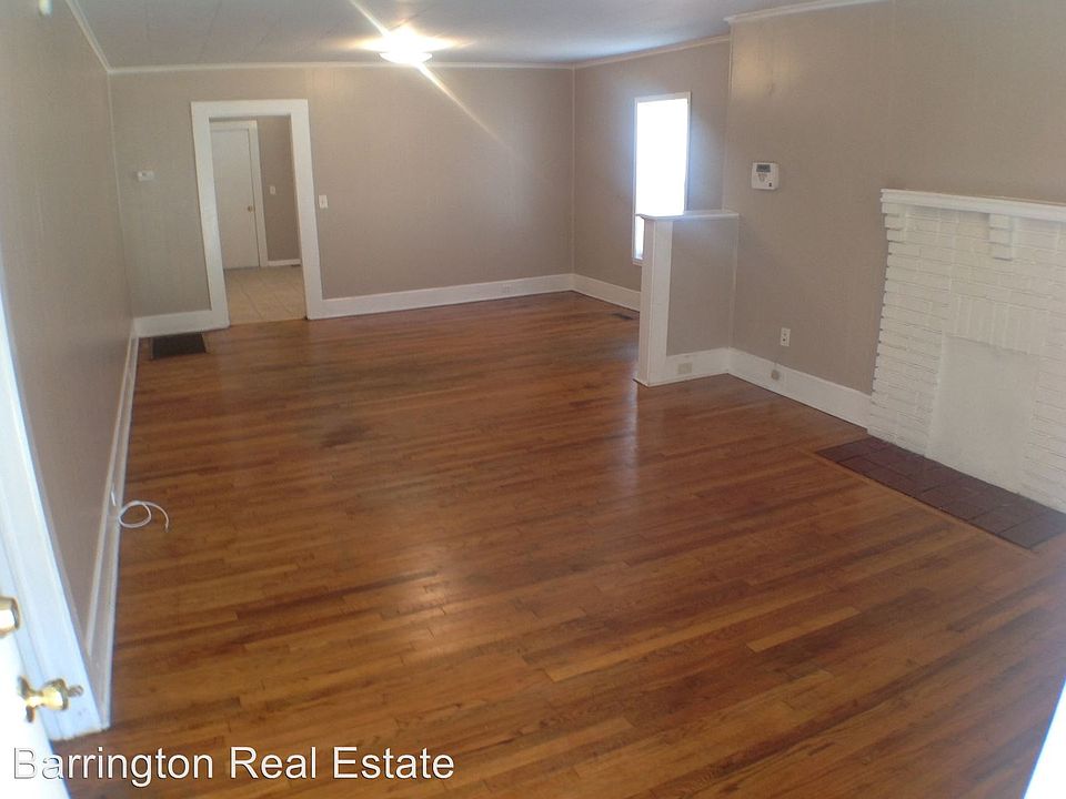 2nd image of 1352 Prosch Ave