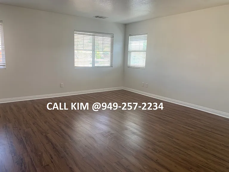 45016 Anabell Ln — Photo 10