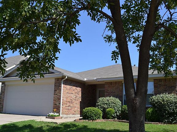 2nd image of 2817 Hilcroft Ave