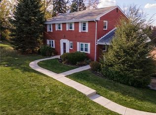 121 Farmingdale Rd, Wexford, PA 15090