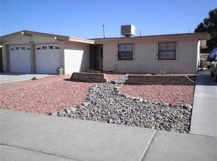 11328 Bunky Henry Ln, El Paso, TX 79936