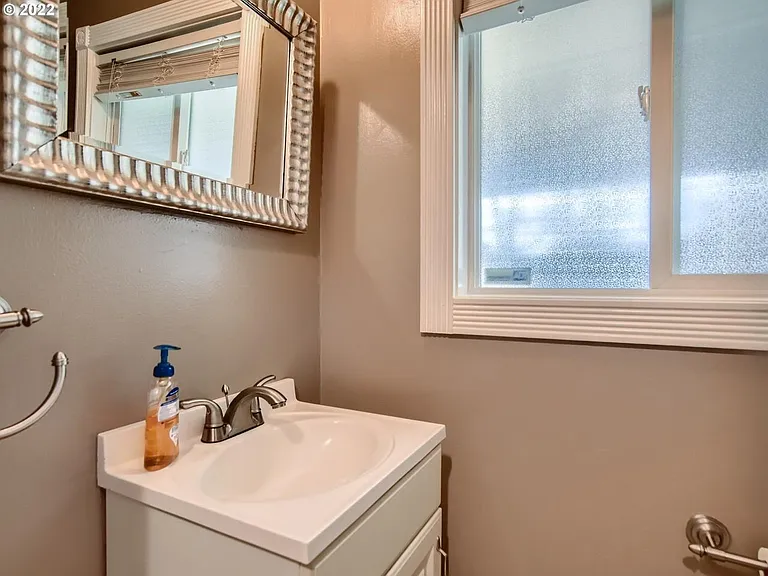 9251 SE 47th Ave — Photo 19