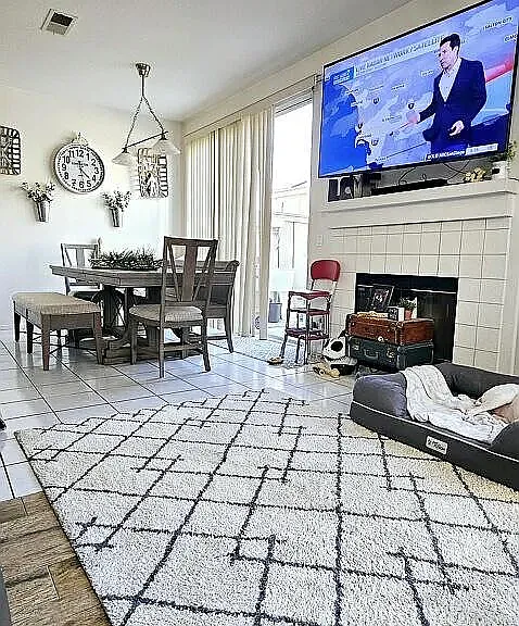 10806 Westonhill Dr — Photo 4