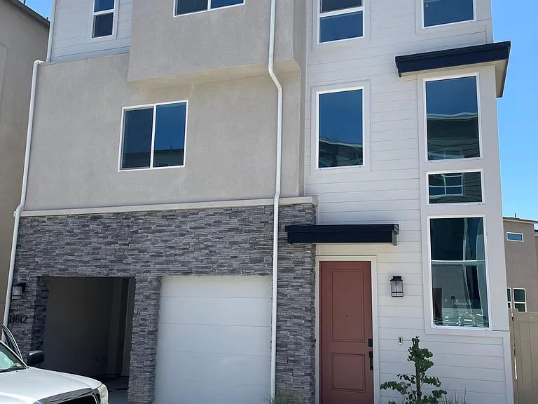 11812 Ella Way #2 — Photo 1
