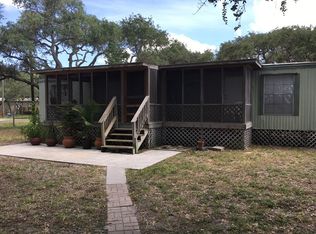 1714 S Terry St, Rockport, TX 78382
