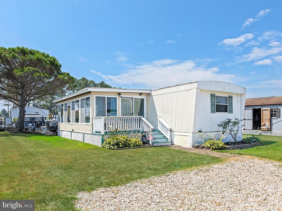 1st image of 35562 Pine Dr #12985
