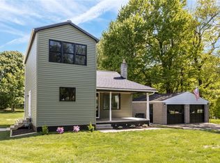 276 Hickory Dr, Beaver Falls, PA 15010