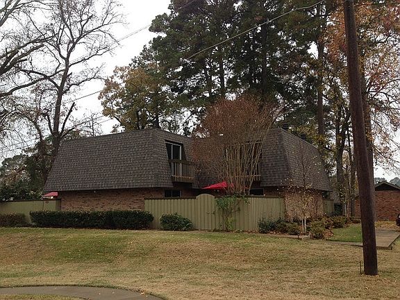 3rd image of 314 Eden Dr #A