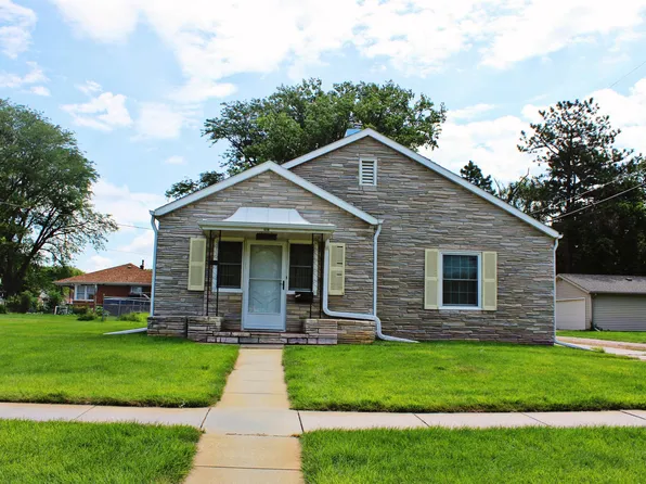 514 Oswego Ave, Hastings, NE 68901