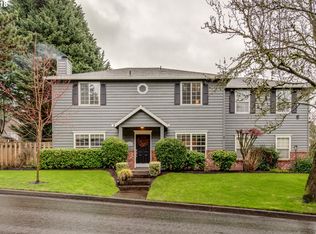 16982 Kara Ln, Lake Oswego, OR