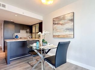 1055 Richards St #905, Vancouver, BC V6B0C2