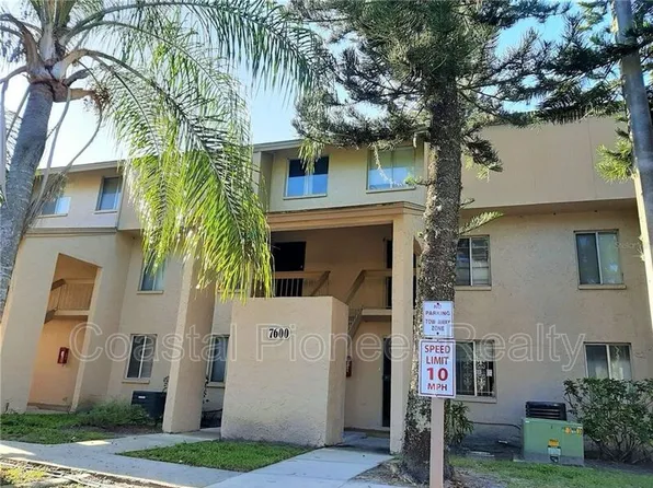 7600 Abbey Ln APT C, Tampa, FL 33617