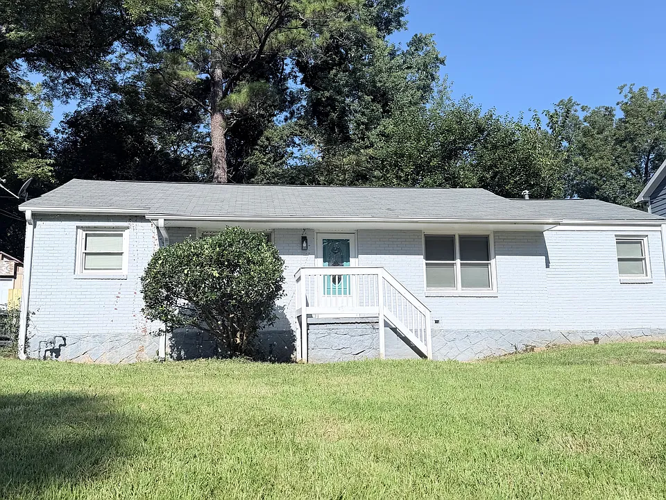 1965 Meadow Ln
