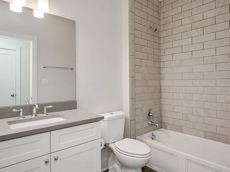 908 Nueces St #12 — Photo 13