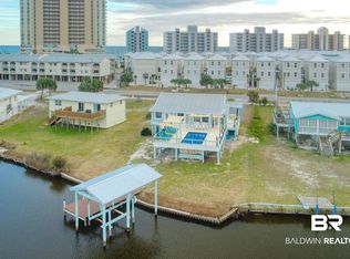 942 W Lagoon Ave, Gulf Shores, AL 36542