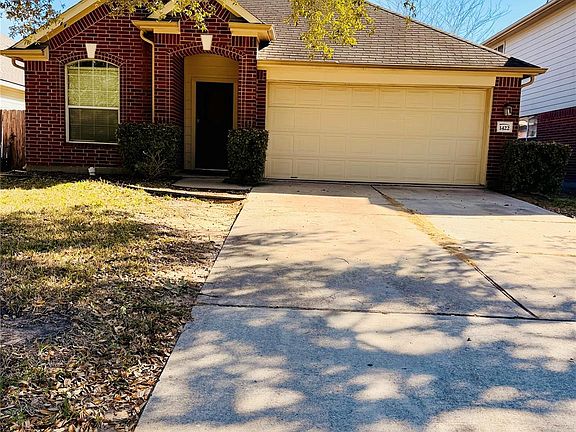 2nd image of 1422 Meadowhigh Ln