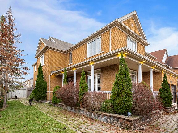 3rd image of 3218 Alpaca Ave