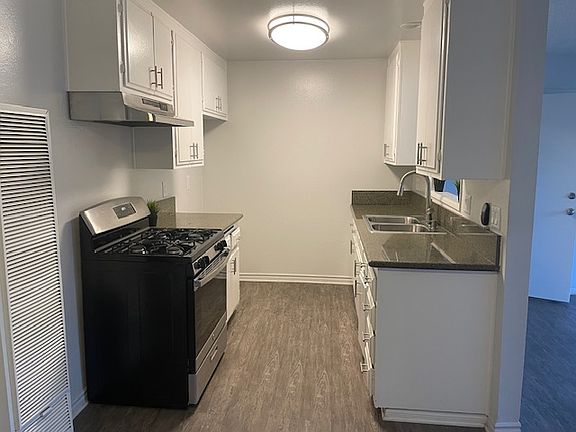 4th image of 6831 Obispo Ave #3