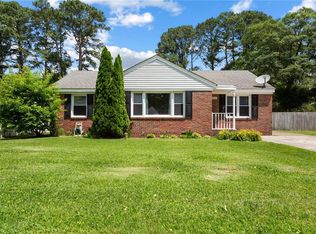 2212 Wildwood Rd, Chesapeake, VA 23323