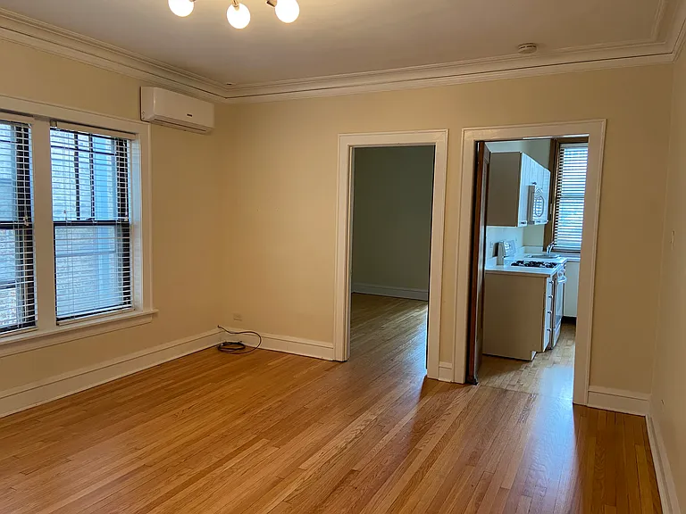 715 W Wrightwood Ave #3 — Photo 5