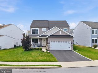 405 Jared Way, New Holland, PA 17557