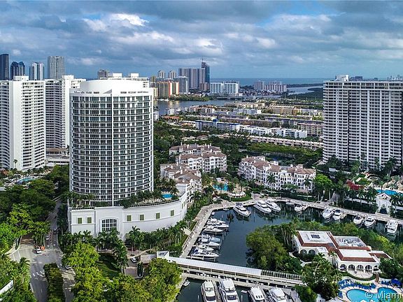 3rd image of 7000 Island Blvd APT 2508