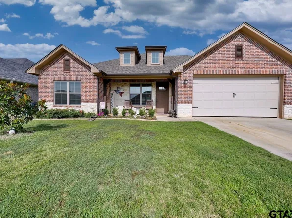 328 Kingdom Blvd, Lindale, TX 75771