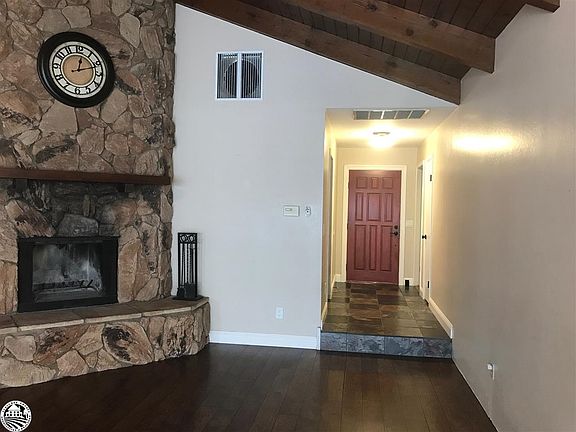 4th image of 18427 Avenida Bonita N