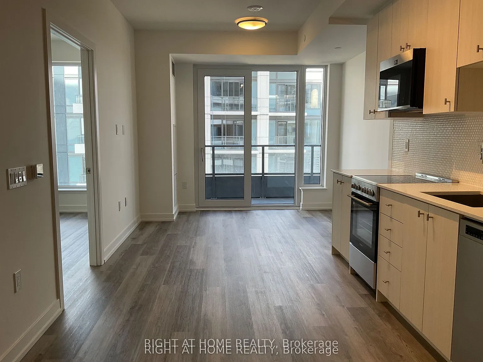 1 bed, $1,995 — Photo 3