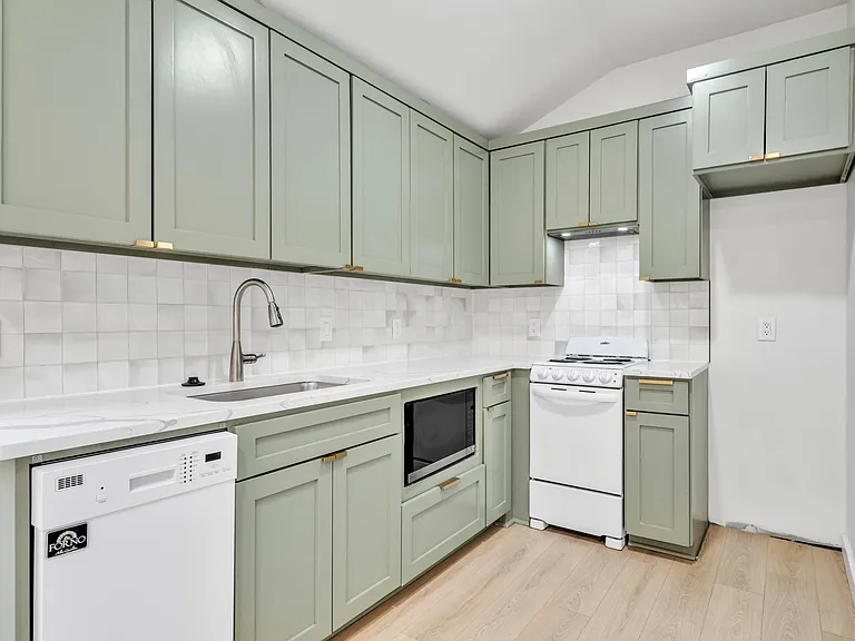 601 Pearson Ave — Photo 15