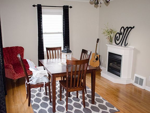 2nd image of 226 E Edgar Ave