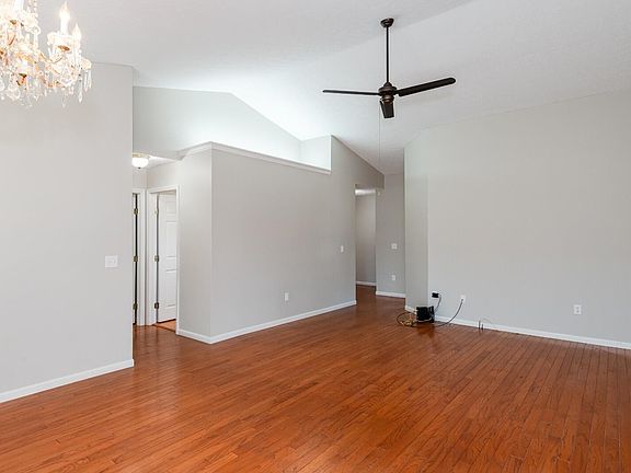 4th image of 2046 Brandy Mill Ln