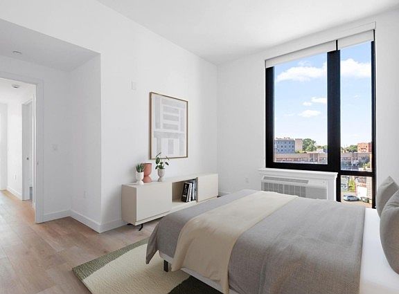 3rd image of 55 Orchard St #3424