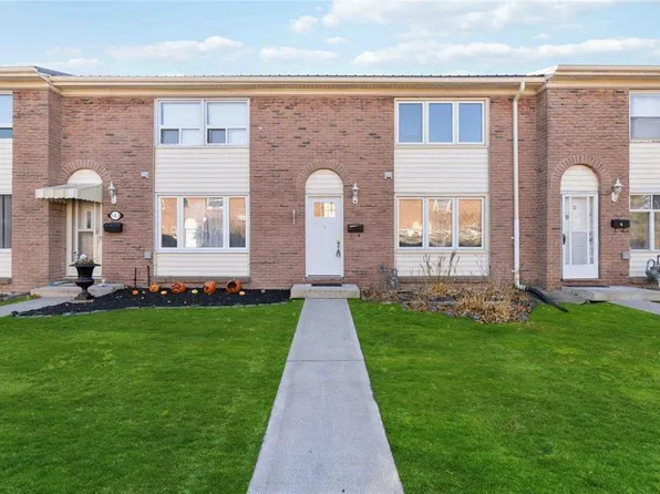 885 Carleton Pl, Sarnia, ON N7T 3V8