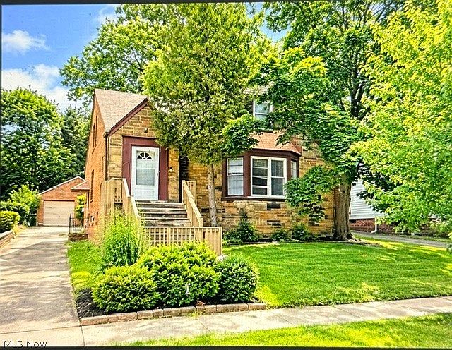 1st image of 1659 Ivydale Rd