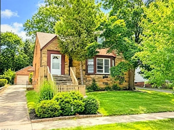 1659 Ivydale Rd, Cleveland Heights, OH 44118