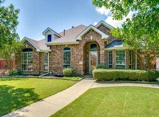 230 Love Bird Ln, Murphy, TX 75094