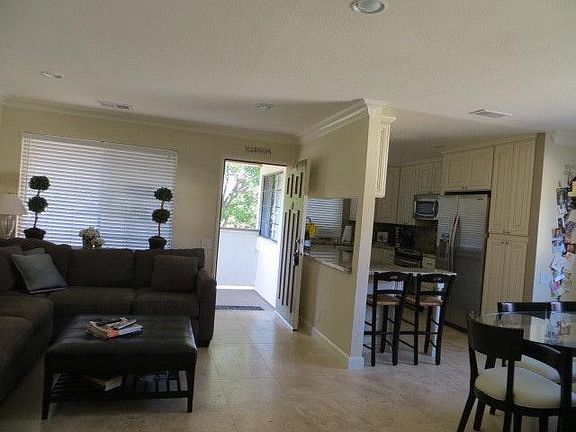2nd image of 5361 Colony Park Cir